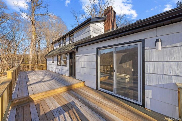 Property Photo:  144 Old Lake Street  NY 10604 