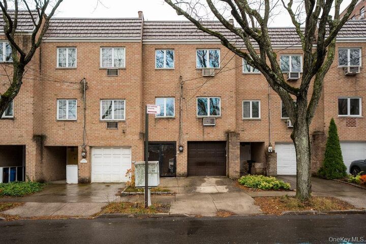 3056 Independence Avenue  Bronx NY 10463 photo