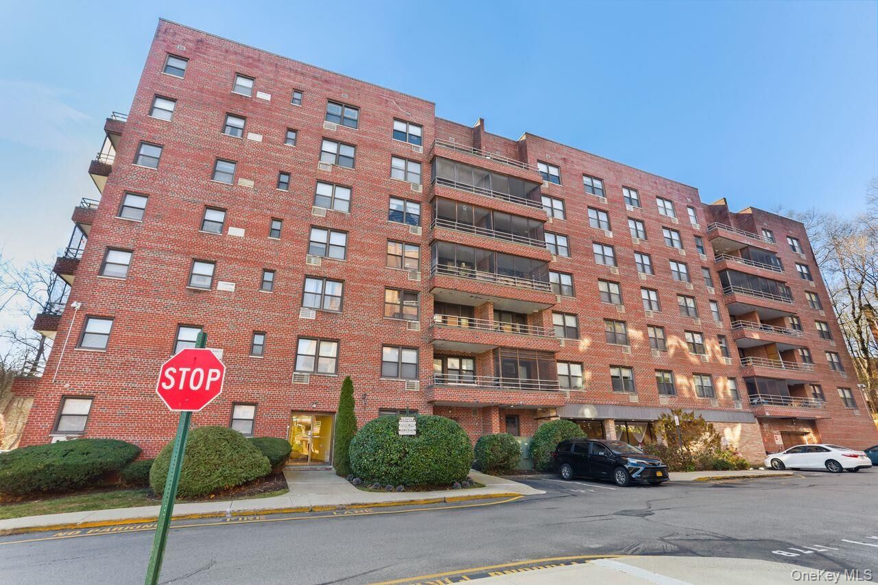 Property Photo:  50 Barker Street 238  NY 10549 