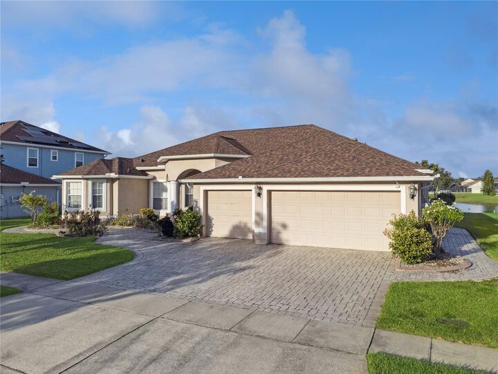 Property Photo:  2564 Chapala Drive  FL 34746 