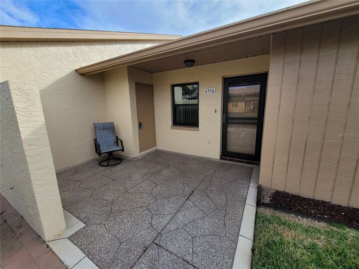 Property Photo:  6550 Teak Court  FL 33542 