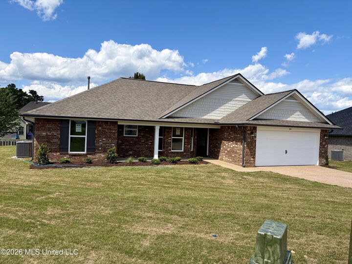 Property Photo:  104 Red Bird Cove  MS 38668 