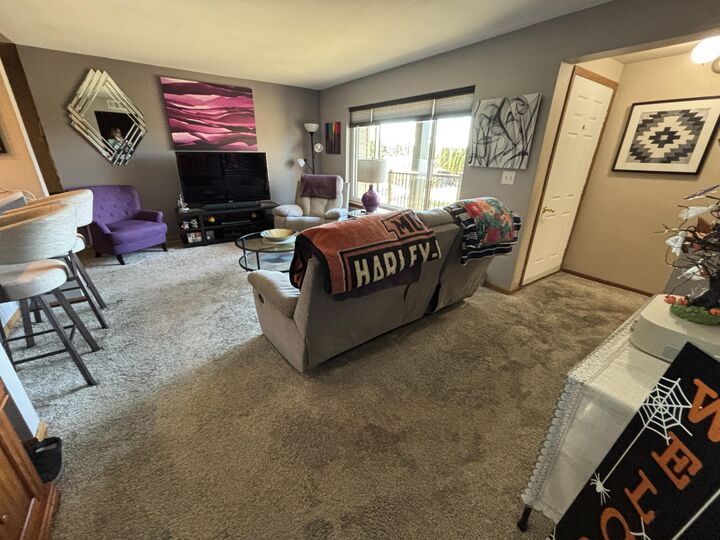 Property Photo:  W176n9746 Riversbend Cir E  WI 53022 