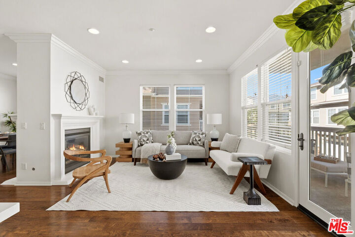 1800 Oak Street 350  Torrance CA 90501 photo