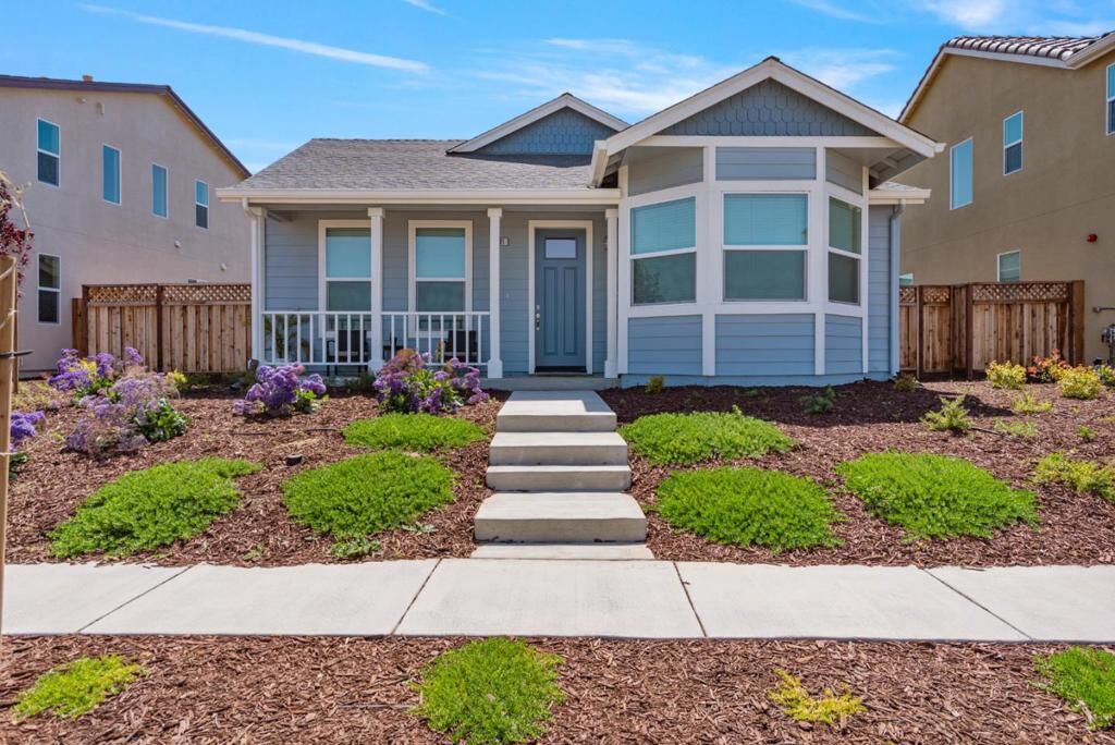 Property Photo:  779 Aurora Way  CA 93930 