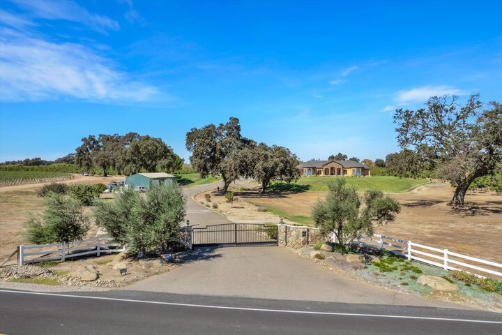 Property Photo: 20170 River Road CA 95374