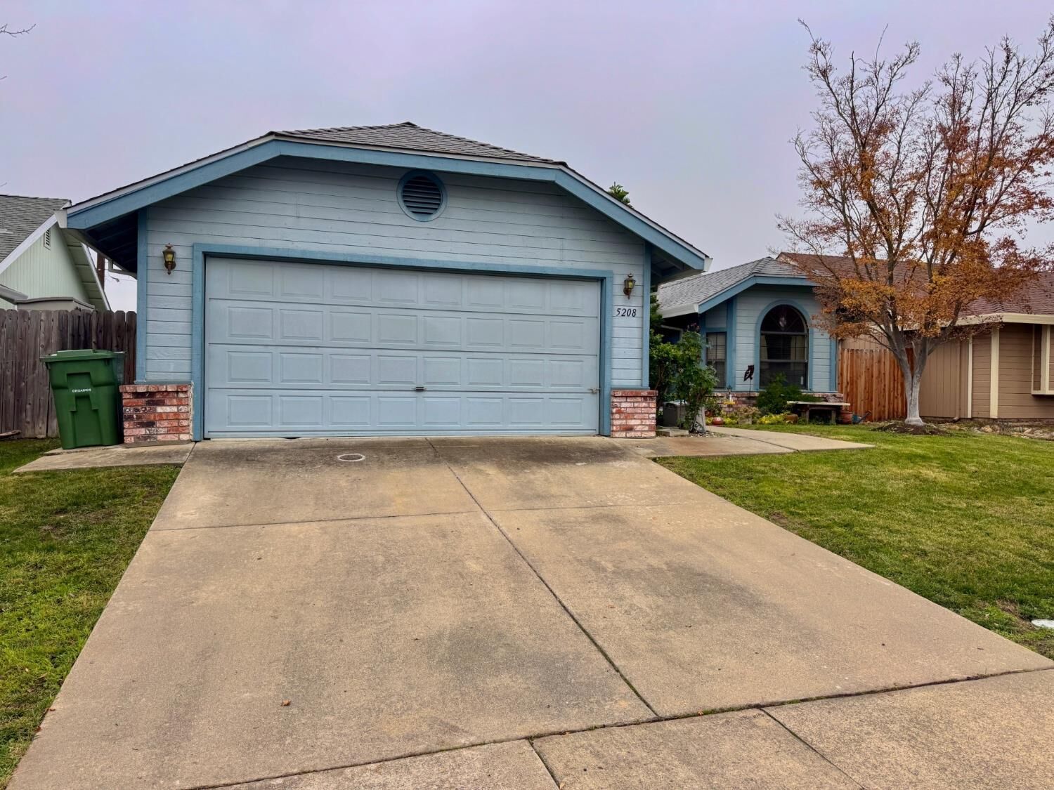 Property Photo:  5208 Misty Meadow Way  CA 95758 
