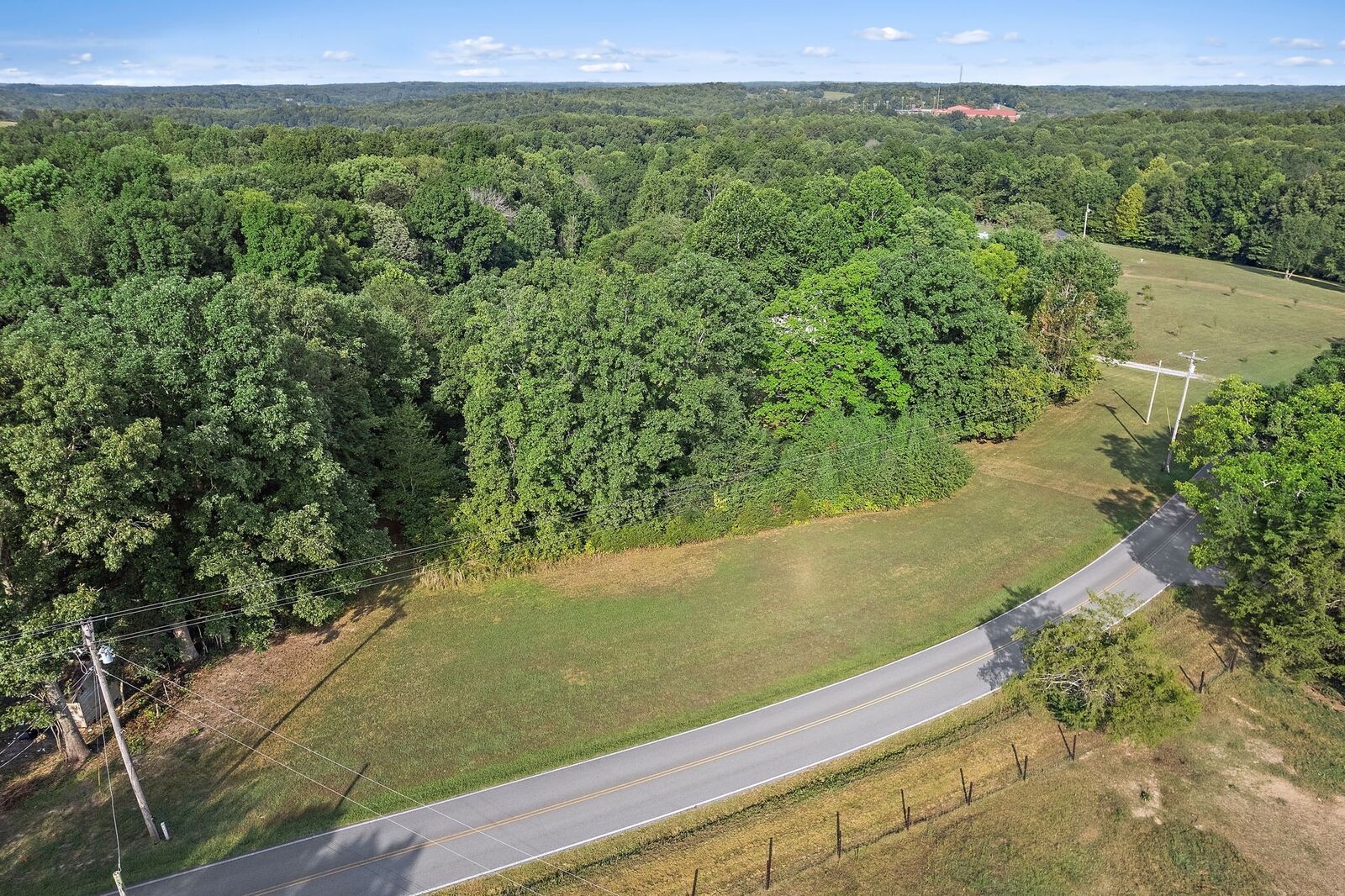 Property Photo: 1 Old County House Rd TN 37187