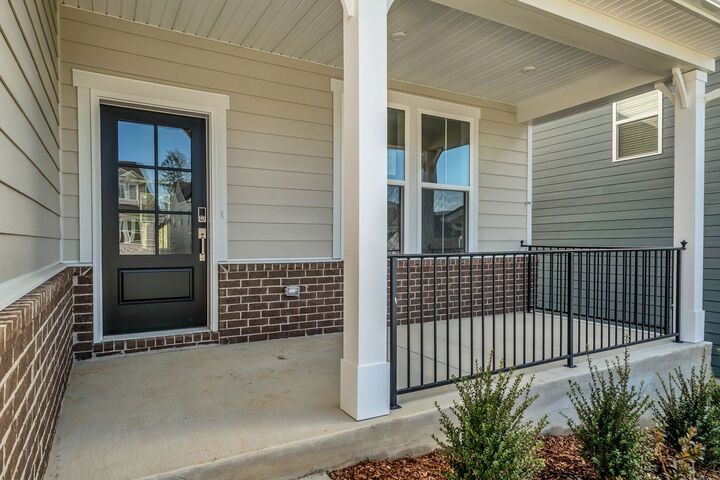 Property Photo:  1027 Lionheart Dr  TN 37076 