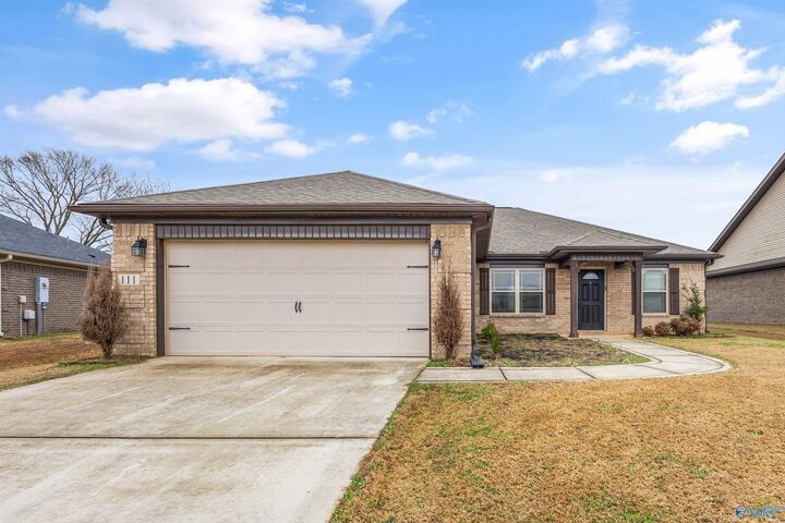 Property Photo:  111 Clayton Mance Road  AL 35761 