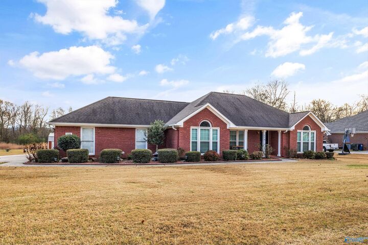 Property Photo:  116 Kimberly Lou Blvd  AL 35811 