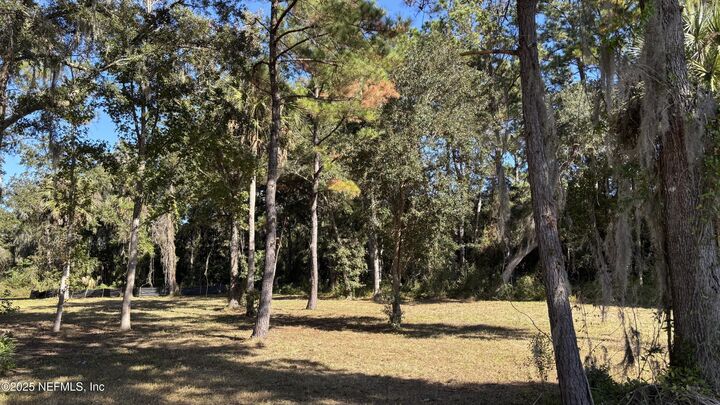 Property Photo:  137 Walter Way  FL 32082 