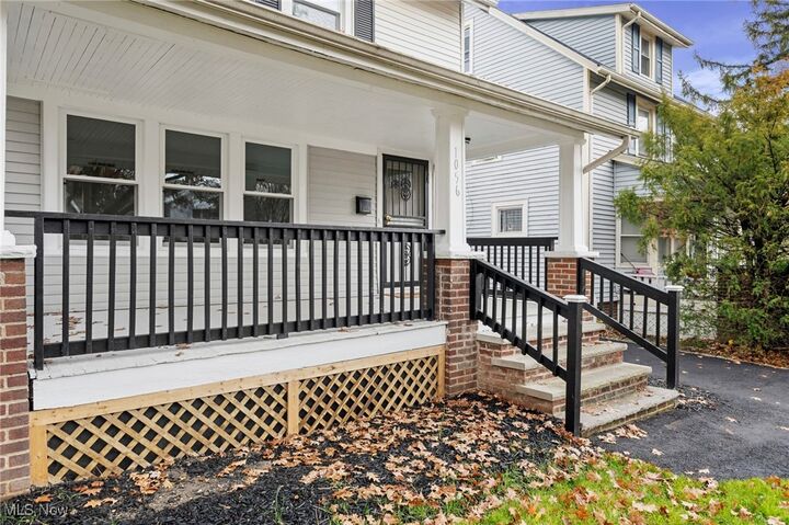 Property Photo: 1056 Quilliams Road OH 44121