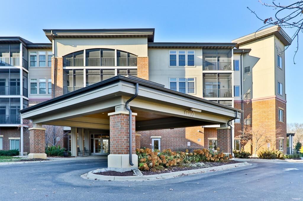 Property Photo:  7100 Metro Boulevard 123  MN 55439 