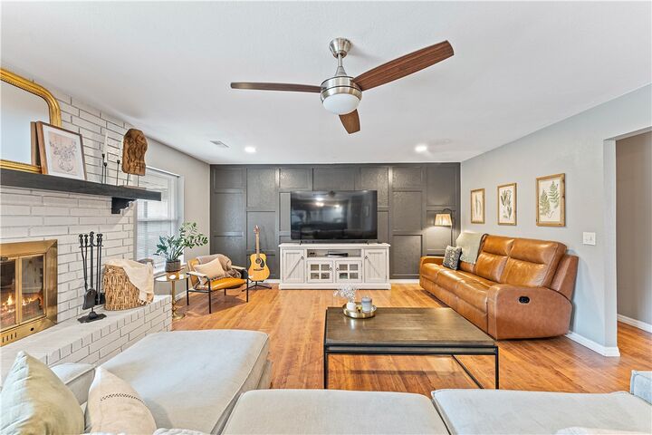 Property Photo: 4104 Watkins Avenue AR 72762