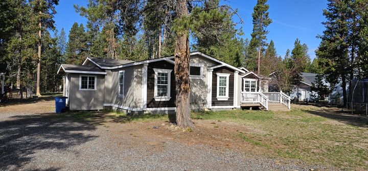 Property Photo:  53605 Bobwhite Court  OR 97739 