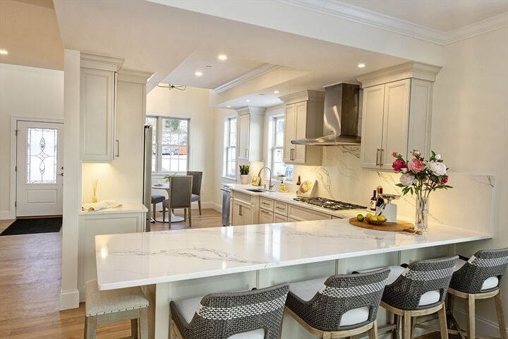 Property Photo:  21 Clubview Dr 21  MA 01810 