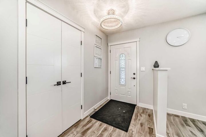 Property Photo:  87 Rundleson Way NE  AB T1Y 3H7 