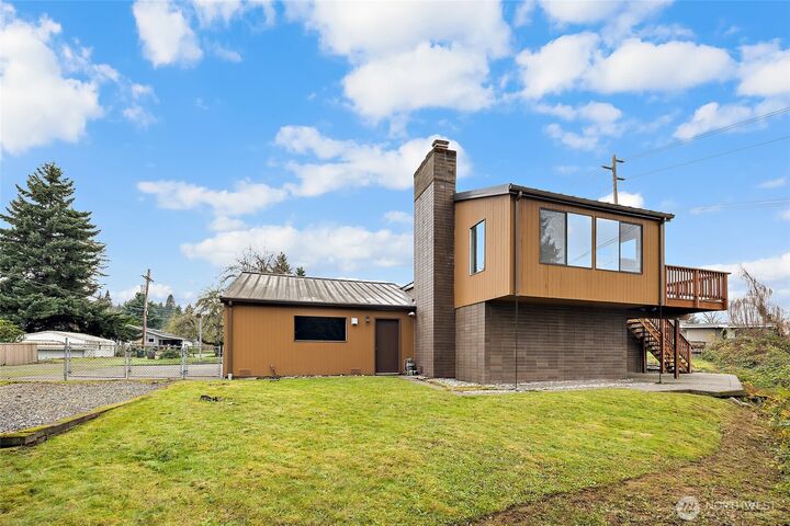 Property Photo:  409  Grant Street SW  WA 98512 