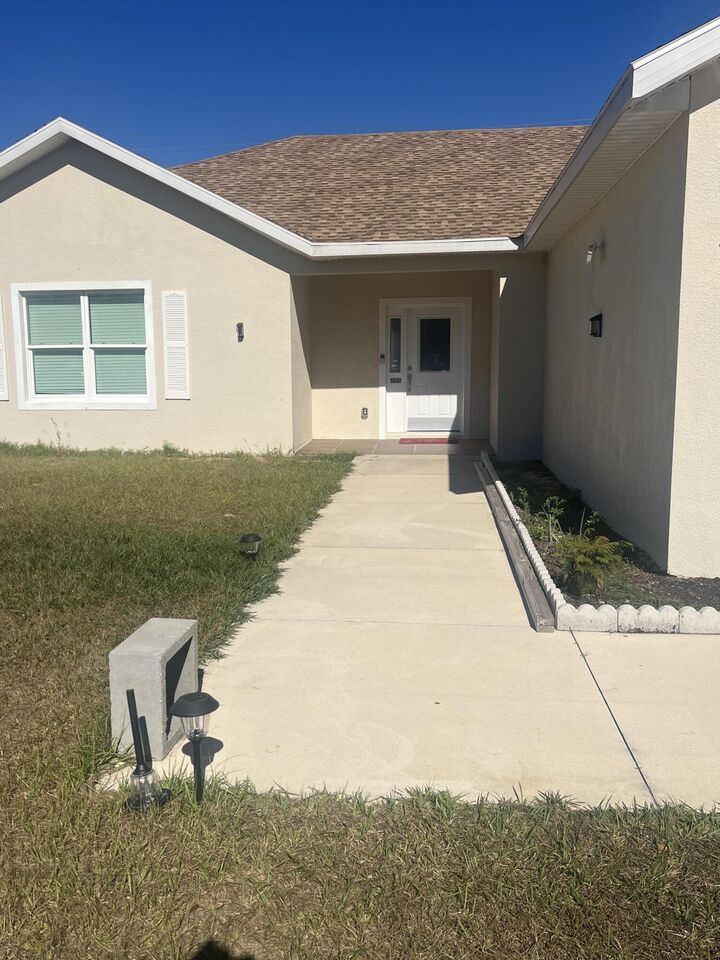 Property Photo: 4009 SW 133rd Loop FL 34473