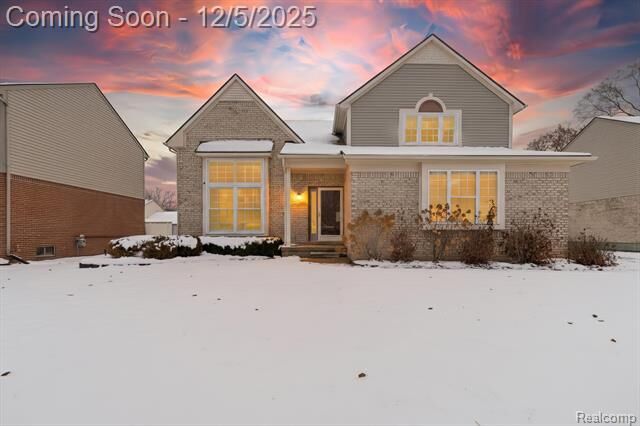 Property Photo:  41512 Pheasant Creek Drive  MI 48188 