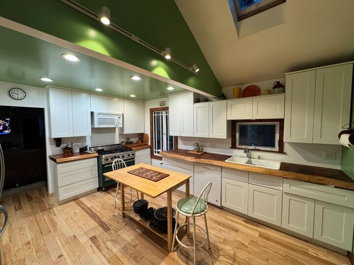 Property Photo: 111 Sylvan Way CA 94020