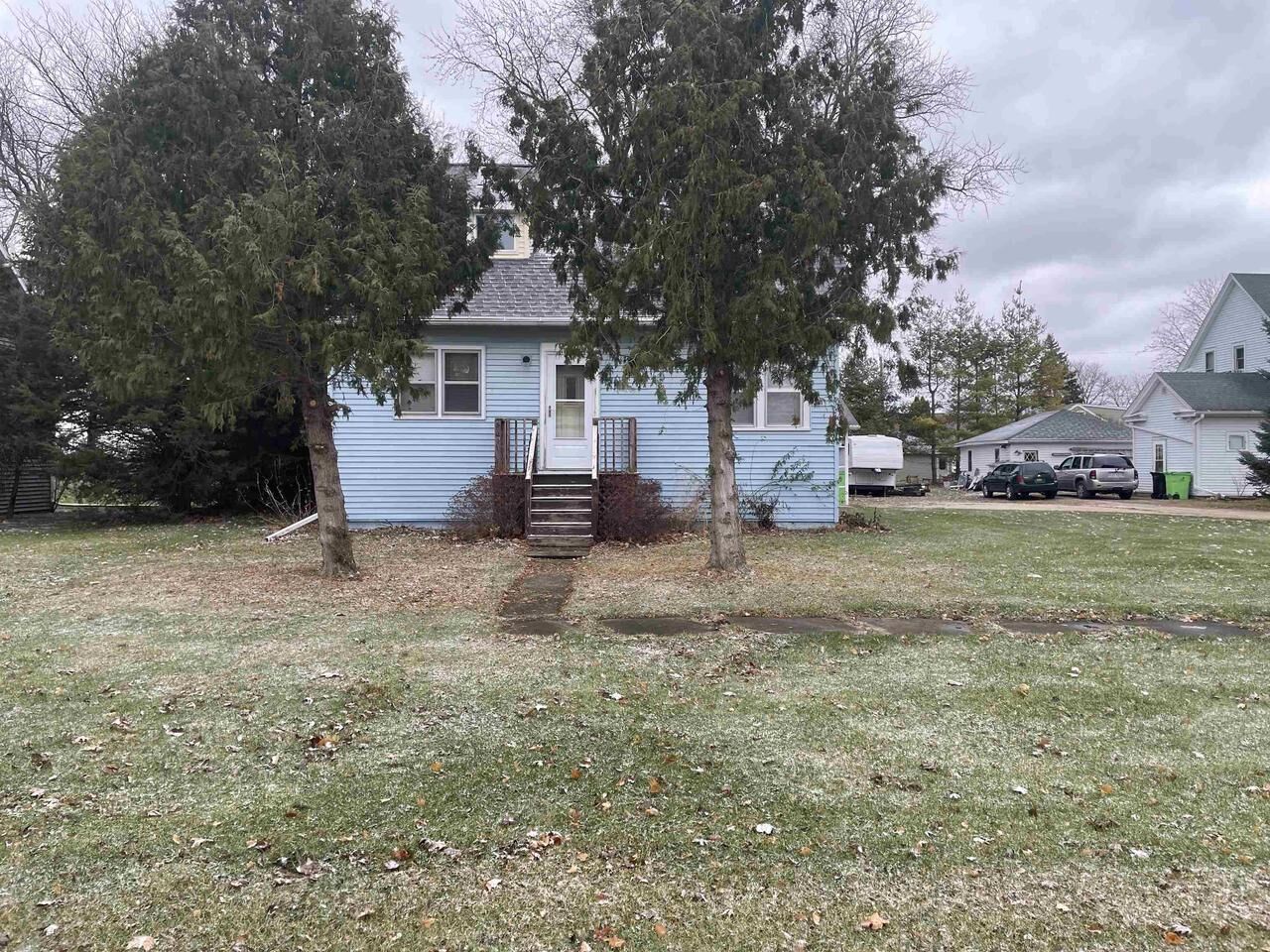 Property Photo:  311 Steiner Drive  WI 53065 