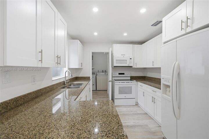 Property Photo:  1281 W 42nd St  FL 33012 