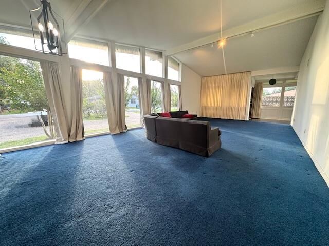 Property Photo: 2835 Palestine St TX 77701