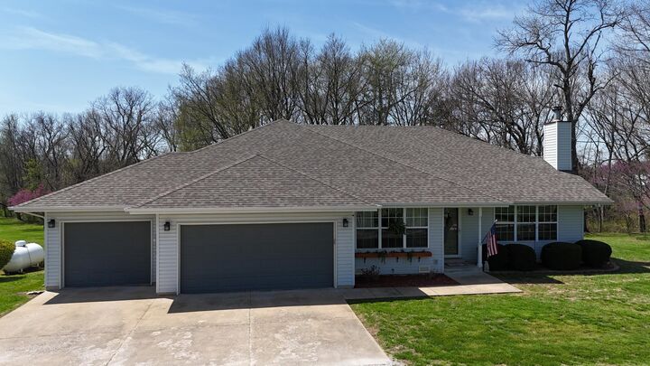 Property Photo: 269 Old Tory Lane MO 65631