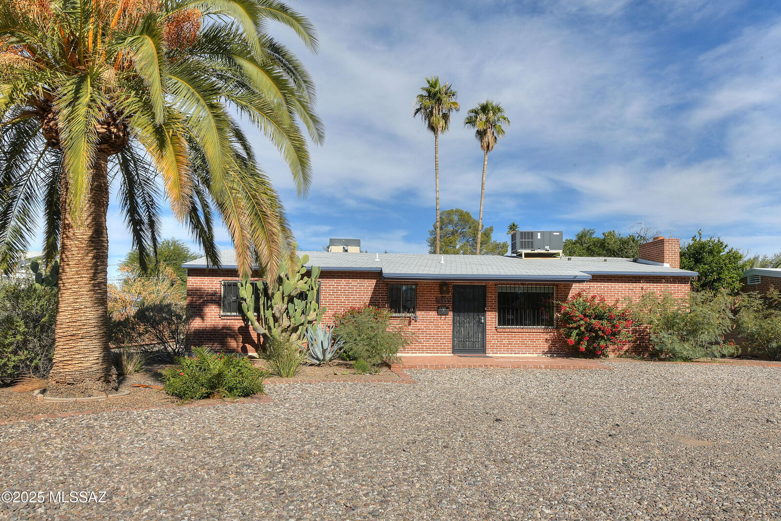 Property Photo:  2833 E Copper Street  AZ 85716 