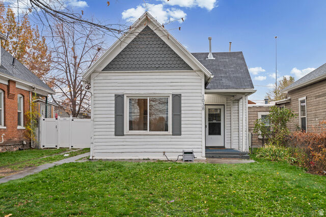 Property Photo:  1038 W 300 S  UT 84104 