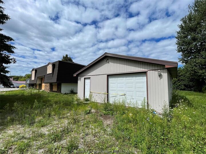 Property Photo:  90 &Amp 100 Duke Street  ON N8A 1E3 