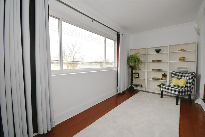 Property Photo: 2727 Strachan Ave PA 15216