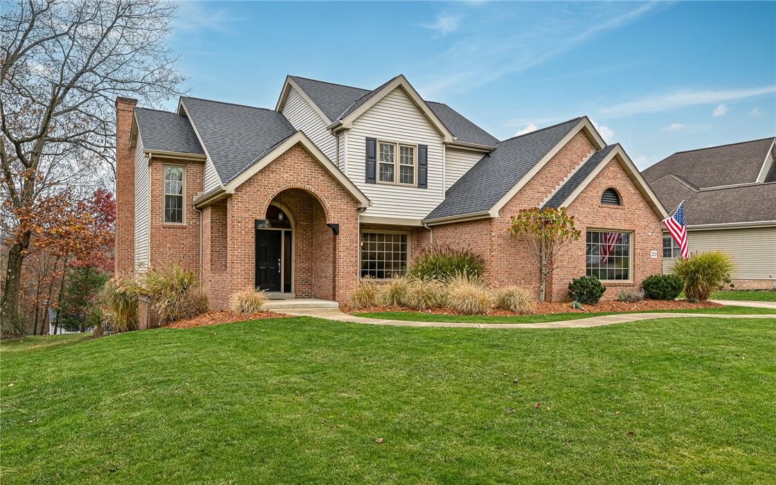 Property Photo:  223 Fox Meadow Dr  PA 15090 