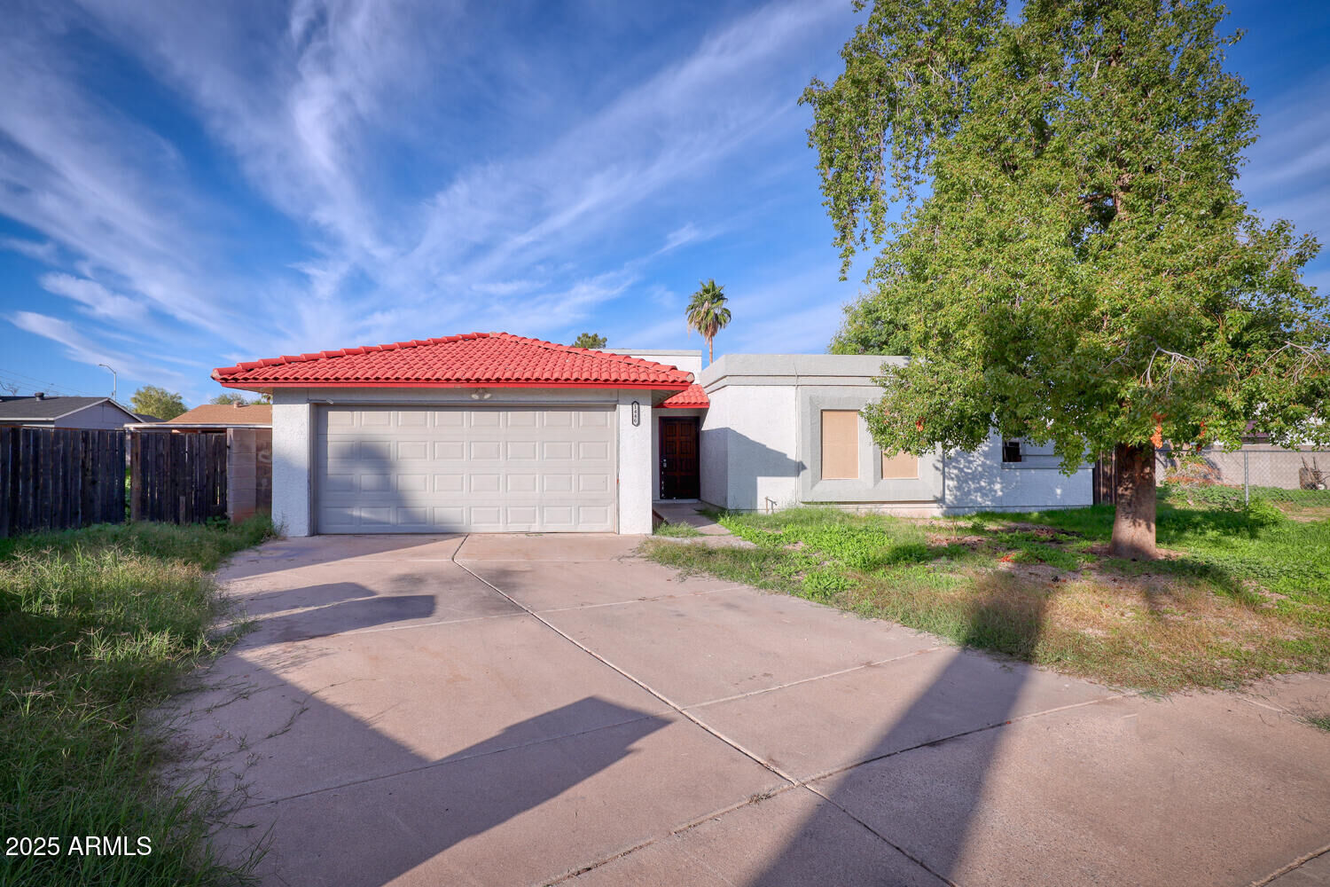 Property Photo:  1446 N Coleman Circle  AZ 85201 