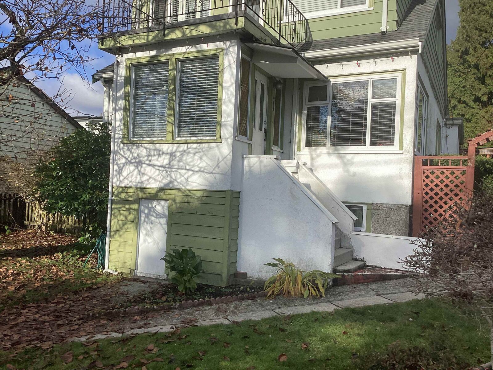 Property Photo:  488 E 4th Street  BC V7L 1J5 