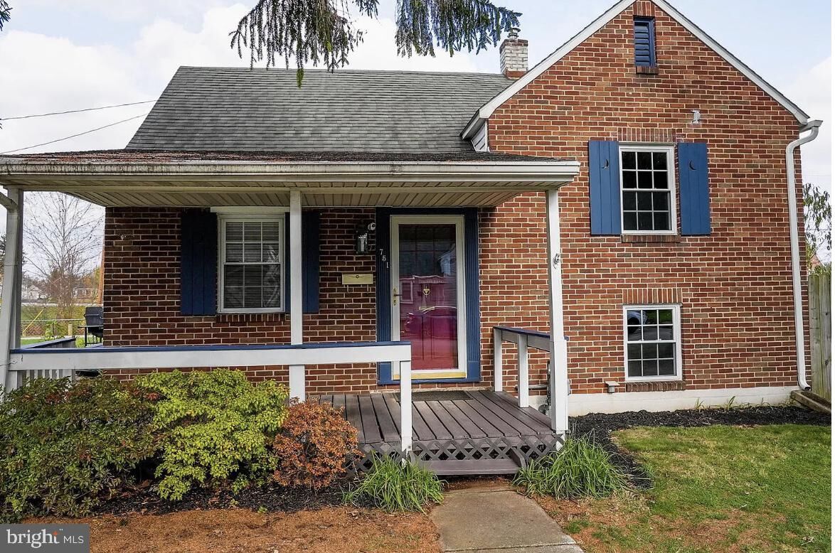 Property Photo: 751 Village Road PA 17404