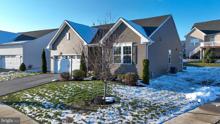 3914 Afleet Alex Way  Harrisburg PA 17110 photo