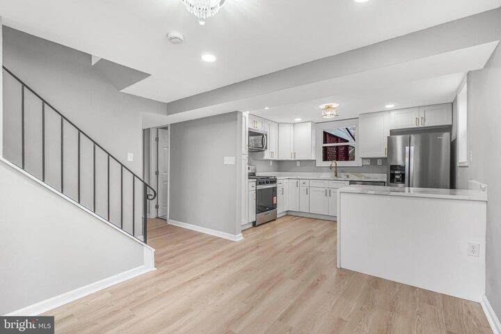 Property Photo: 13814 Greenwood Drive VA 22193