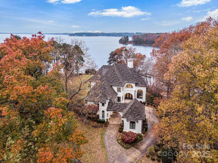 15503 Fishermans Rest Court  Cornelius NC 28031 photo