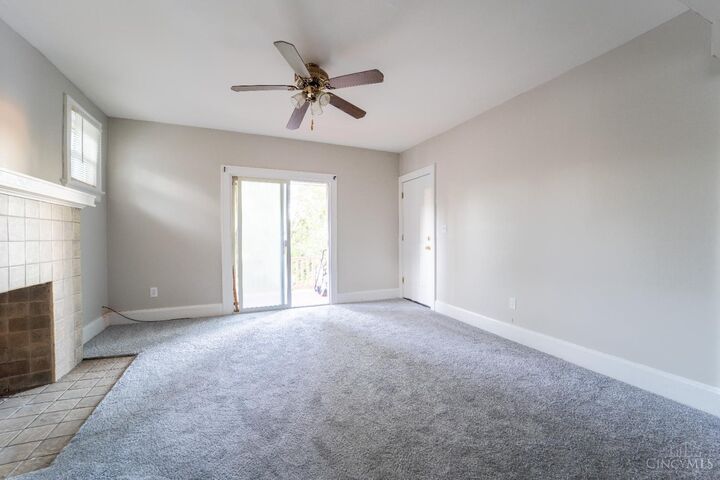 Property Photo: 611 Prospect Place OH 45229