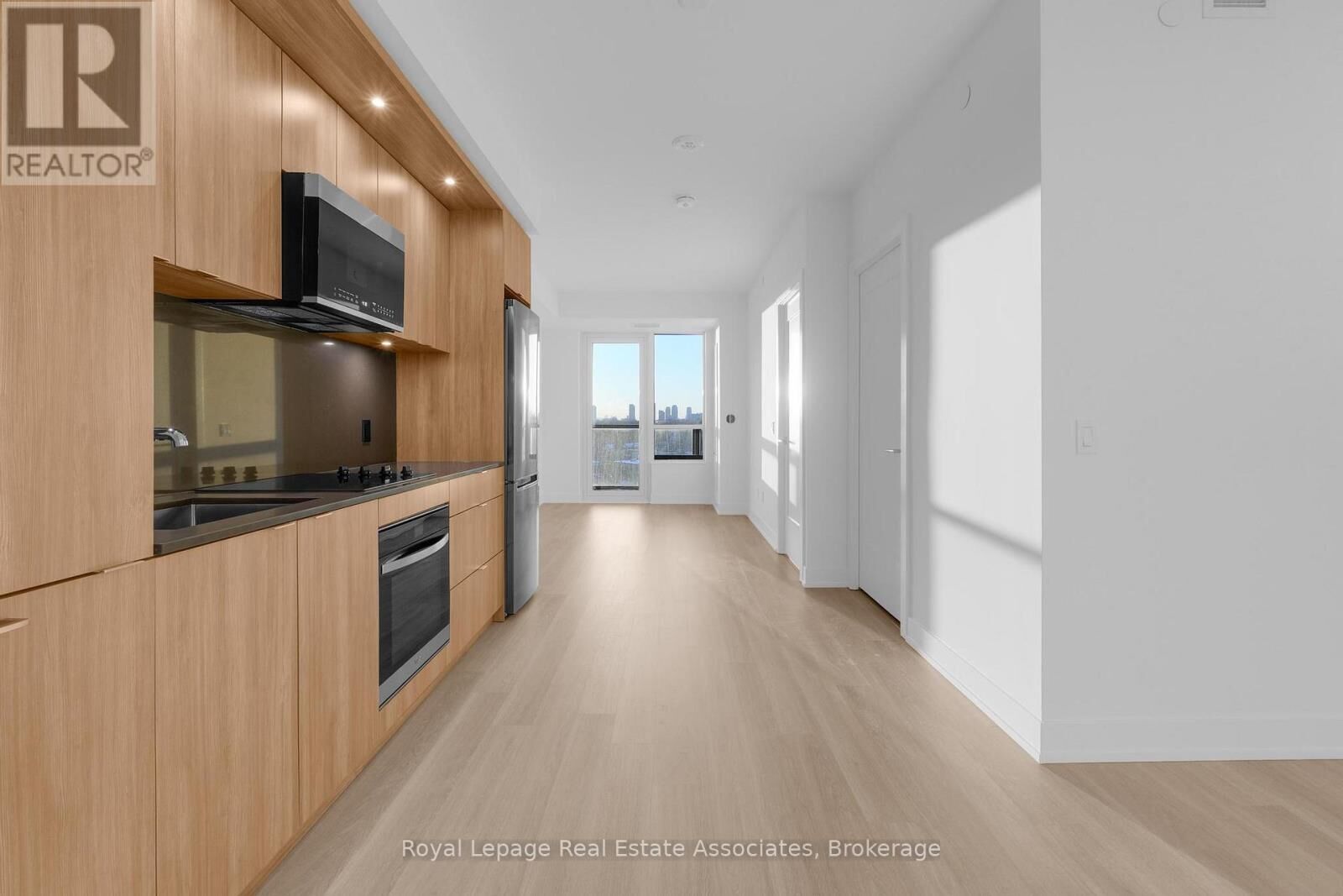 Property Photo: 60 Central Park Roadway 1008 ON M9A 3K1