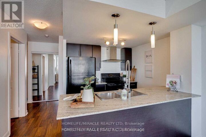 Property Photo:  190 Borough Drive 3101  ON M1P 0B6 