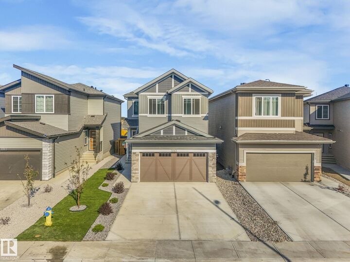 3063 200 Street NW  Edmonton AB T6M 1N7 photo