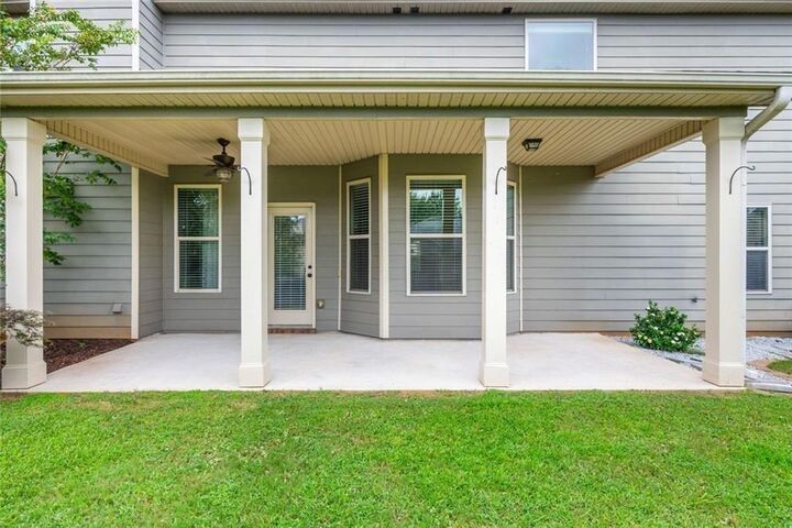 Property Photo: 1475 Forest Brook Trail GA 30041