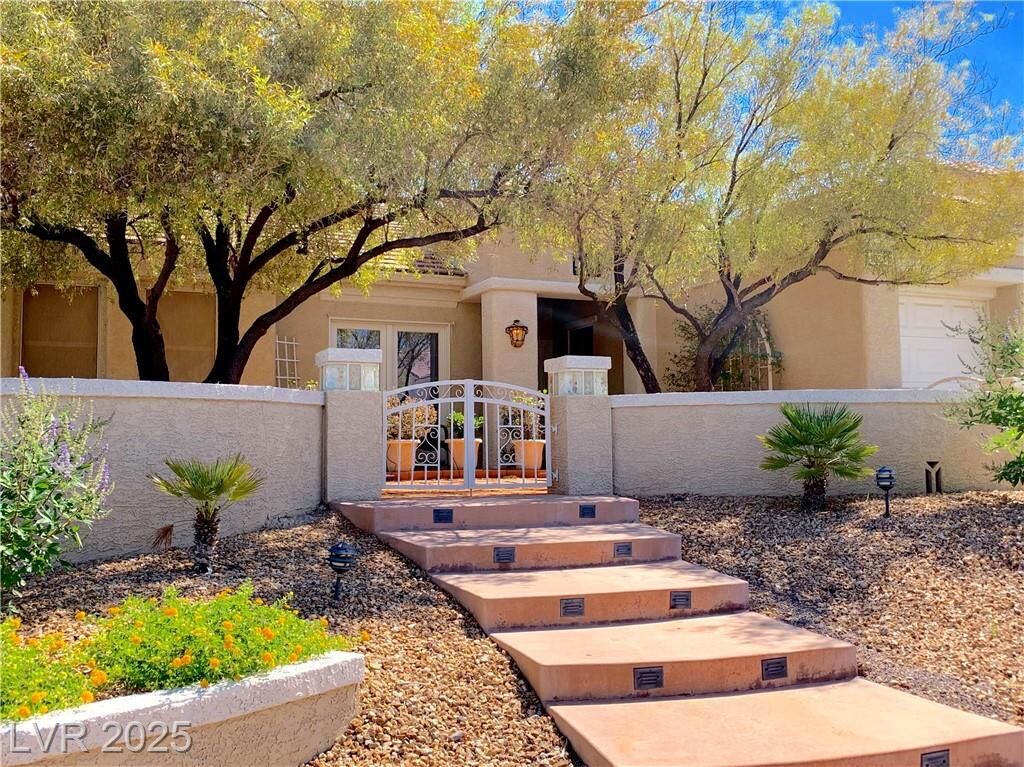 Property Photo: 1624 Williamsport Street NV 89052