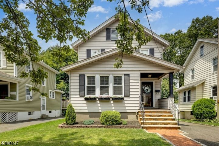 Property Photo:  36 Wall St  NJ 07016 