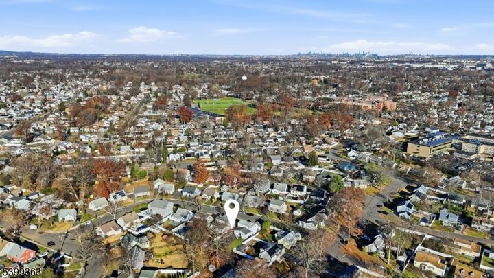 Property Photo: 1120 Greslin Ter NJ 07065