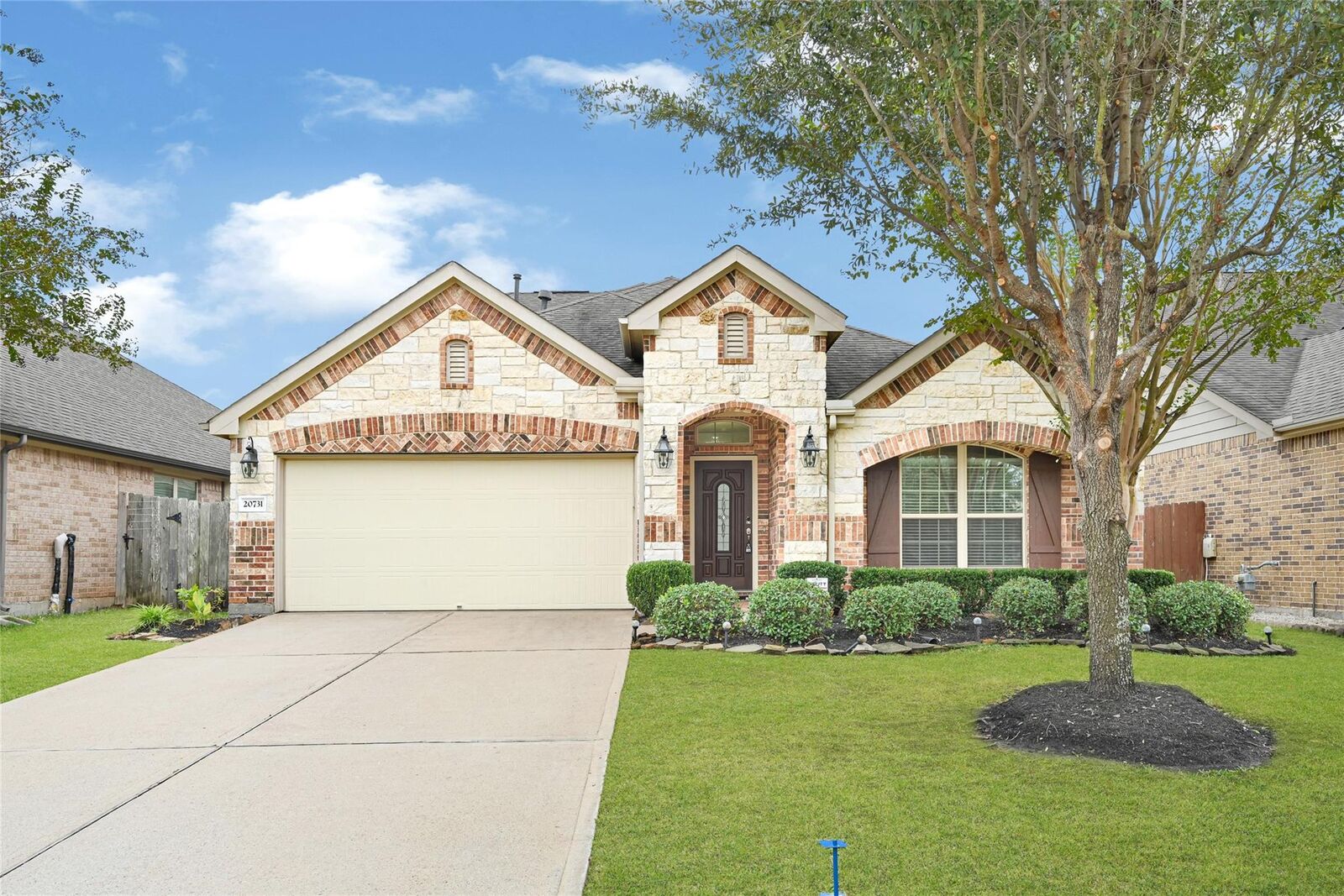 Property Photo: 20731 Blue Flagstone Lane TX 77407